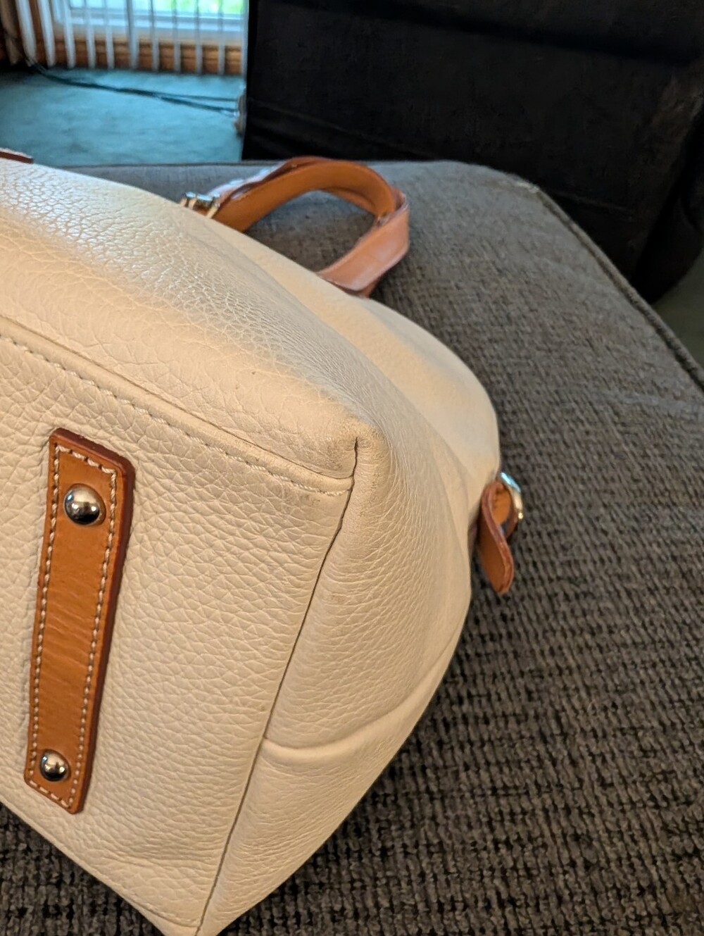 Dooney & Bourke Patterson Large Audrey Cream Leather Satchel with Tan Trim - Picture 10 of 12